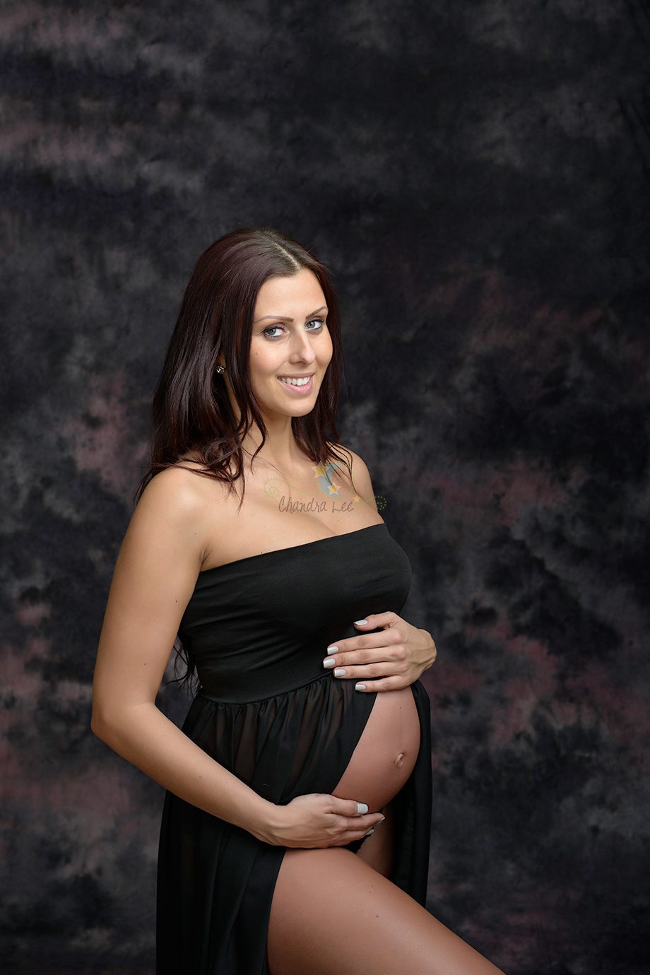 Antonia Maternity Viewing Gallery